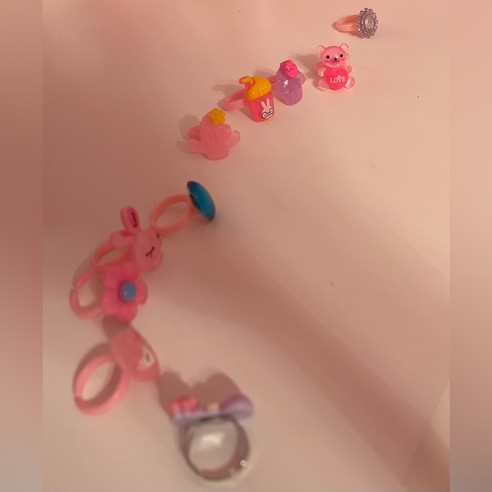 Assorted plastic rings